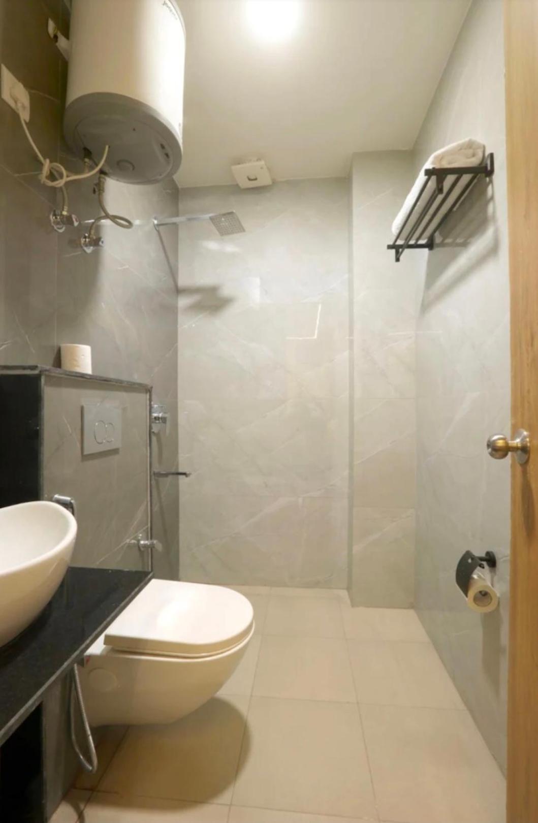 Glace Stay Inn Near Igi Airport New Delhi Luaran gambar